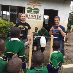 Students on the Tanzania Immersion trip