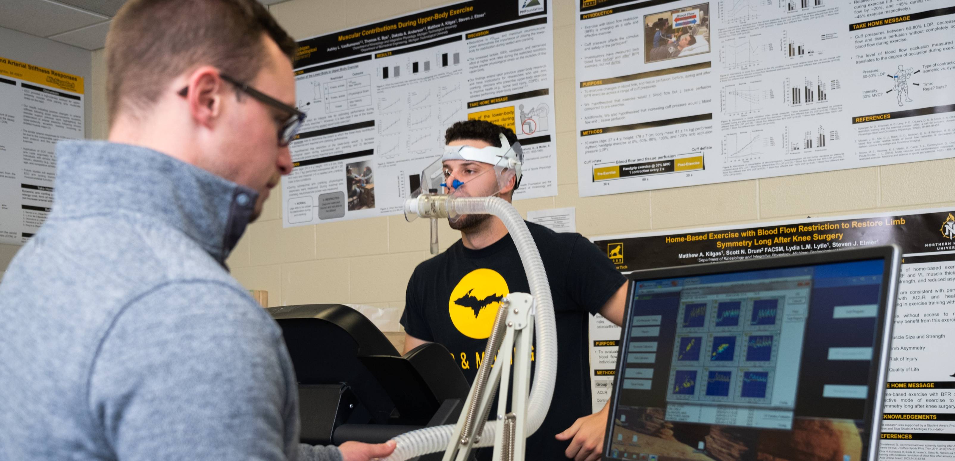 Males doing a VO2 max test in the lab. 
