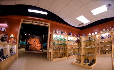 The gift shop and entry to Seaman Mineral Museum