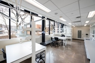 Laboratory space inside the H-STEM Complex