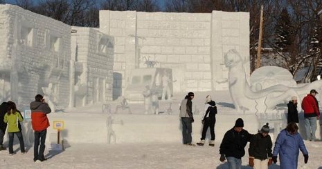 Phi Kappa Tau Winter Carnival Statue 2009