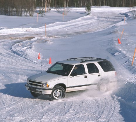 Michigan Tech's Winter Driving School