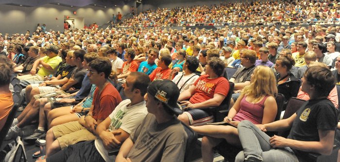 Crowds of Reading as Inquiry students fill the Rozsa Center for the 2011 speaker, Jeannette Walls, author of "The Glass Castle."