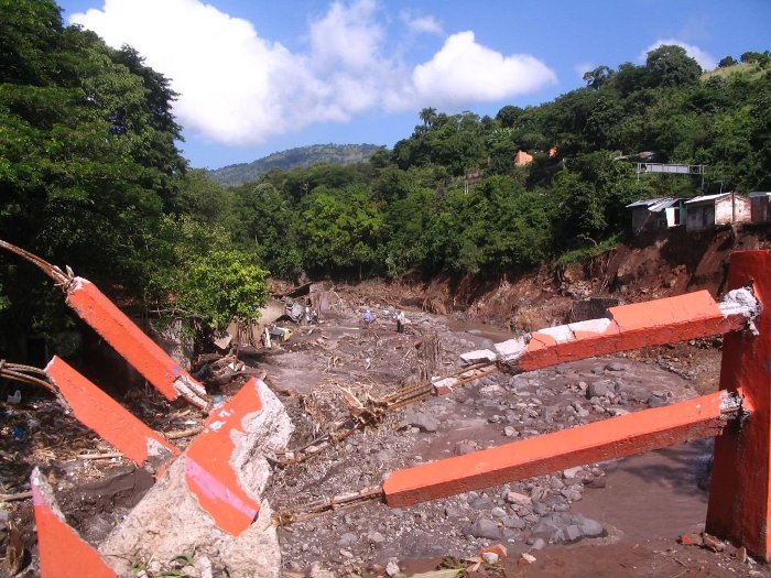 Landslides and boulders swept through communities near the San Vicente volcano. Fredy Cruz photo