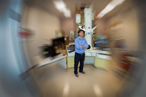 Durdu Guney stands in the lab where he and his team work on a metamaterial-based "perfect lens".  
