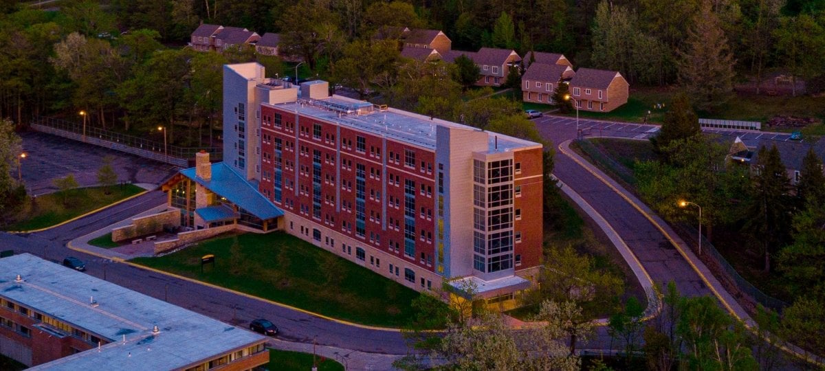 Hillside Place Apartments Michigan Tech Admissions