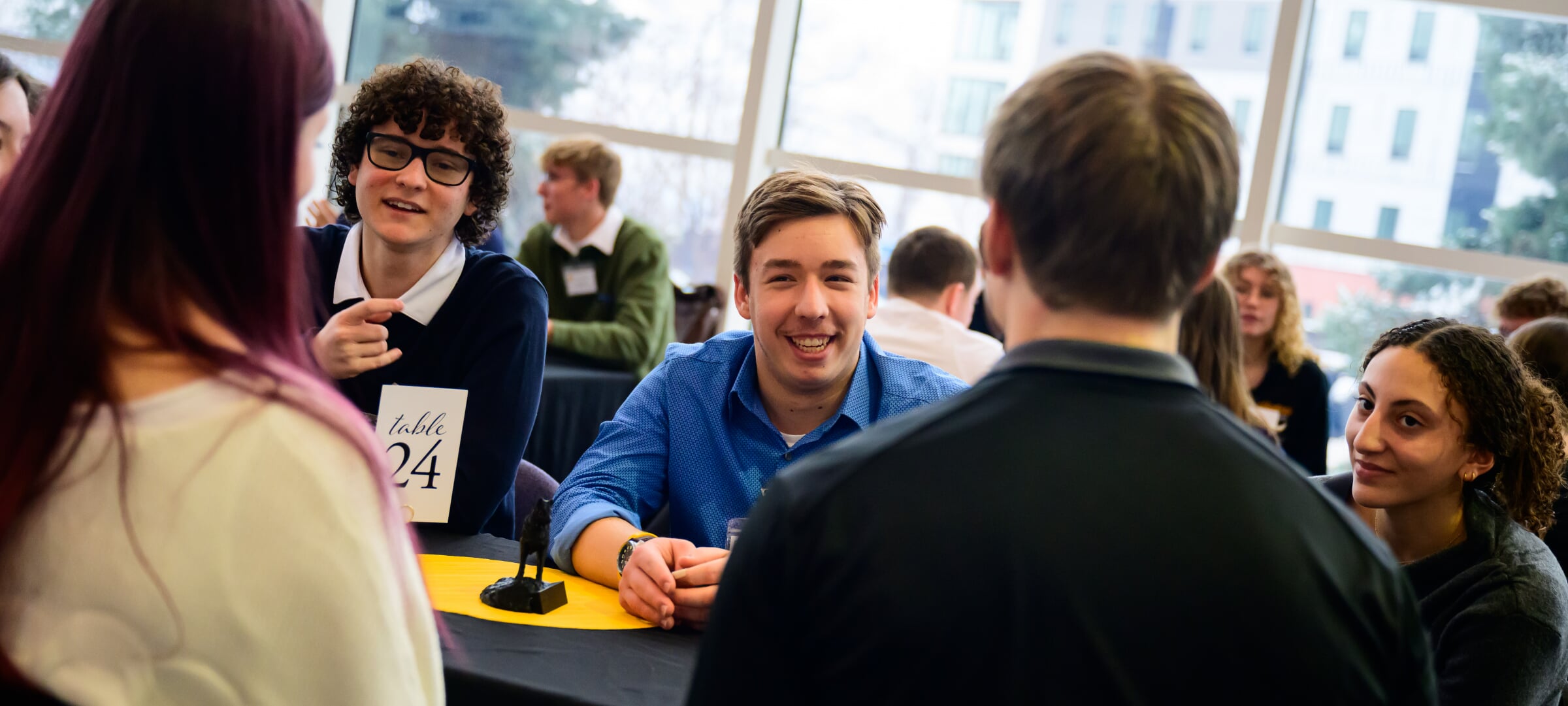 Students participating in the unbox challenge
