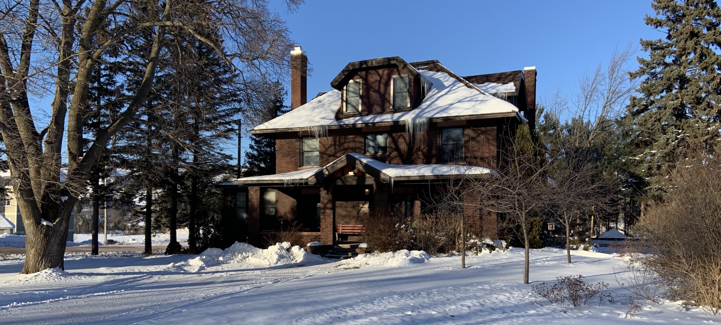 Michigan Tech Alumni House in winter