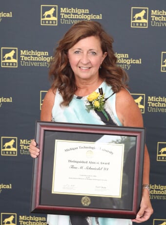 Tina Schmiedel