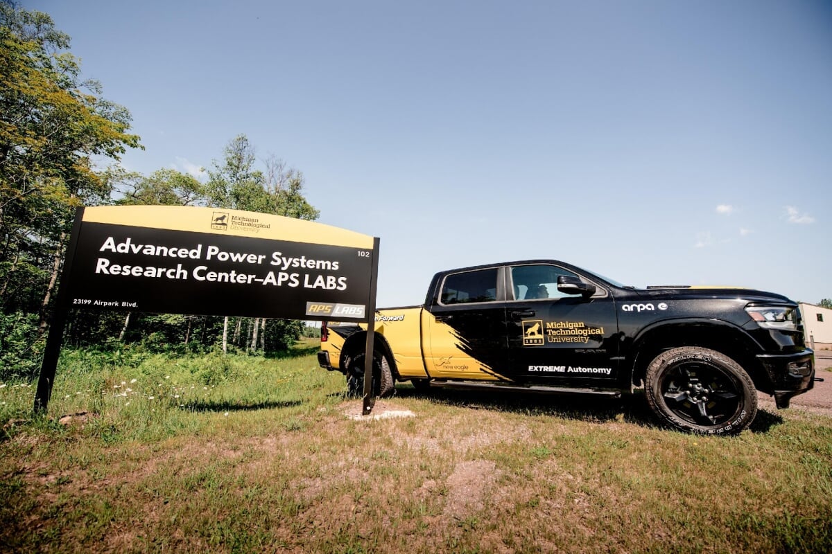 MTU Ram parked by APS LABS sign