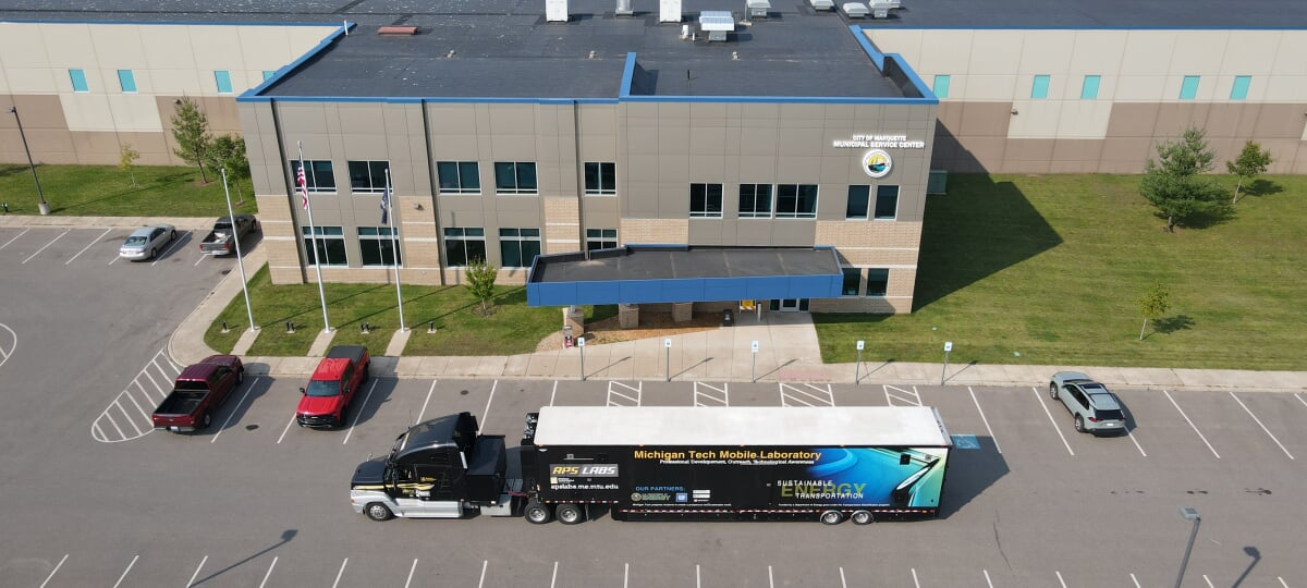 Mobile lab at partner site