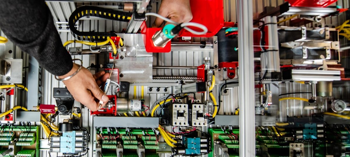 Electronics in the Robotics Lab