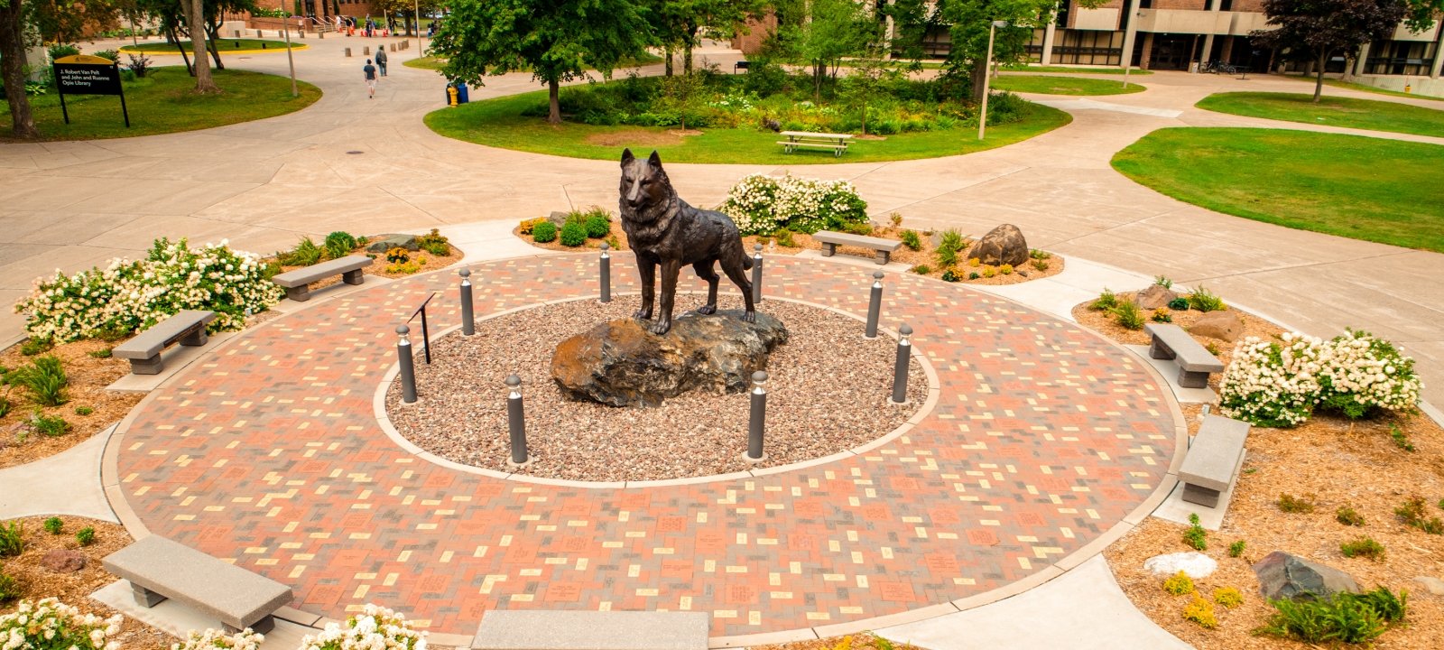 MTU husky statue 