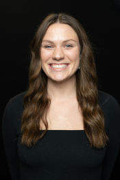 Portrait photo of Kristen Kautz