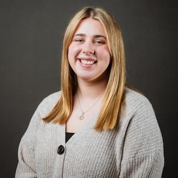 Portrait photo of Ruth Kirby