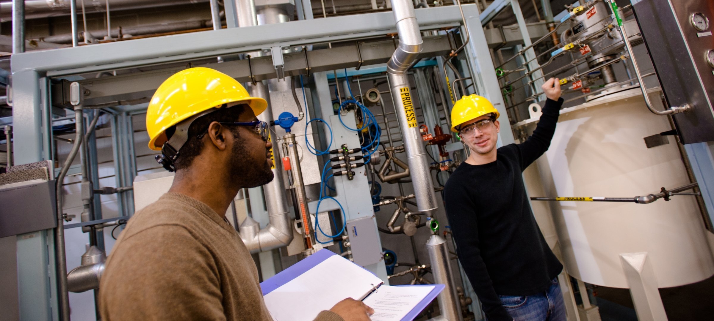 Students working in the unit operations lab.