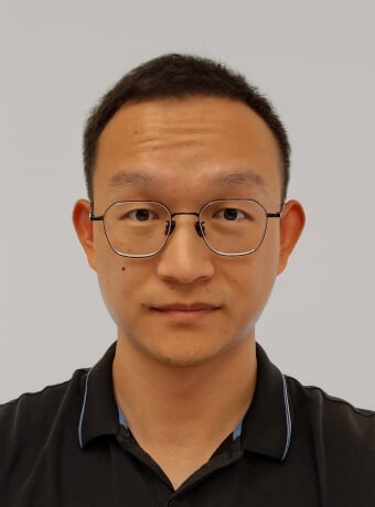 Yi Hu
