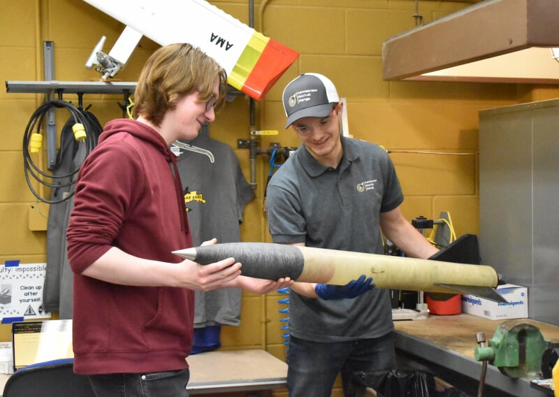 High Powered rocketry Competition Rocket & active roll control system