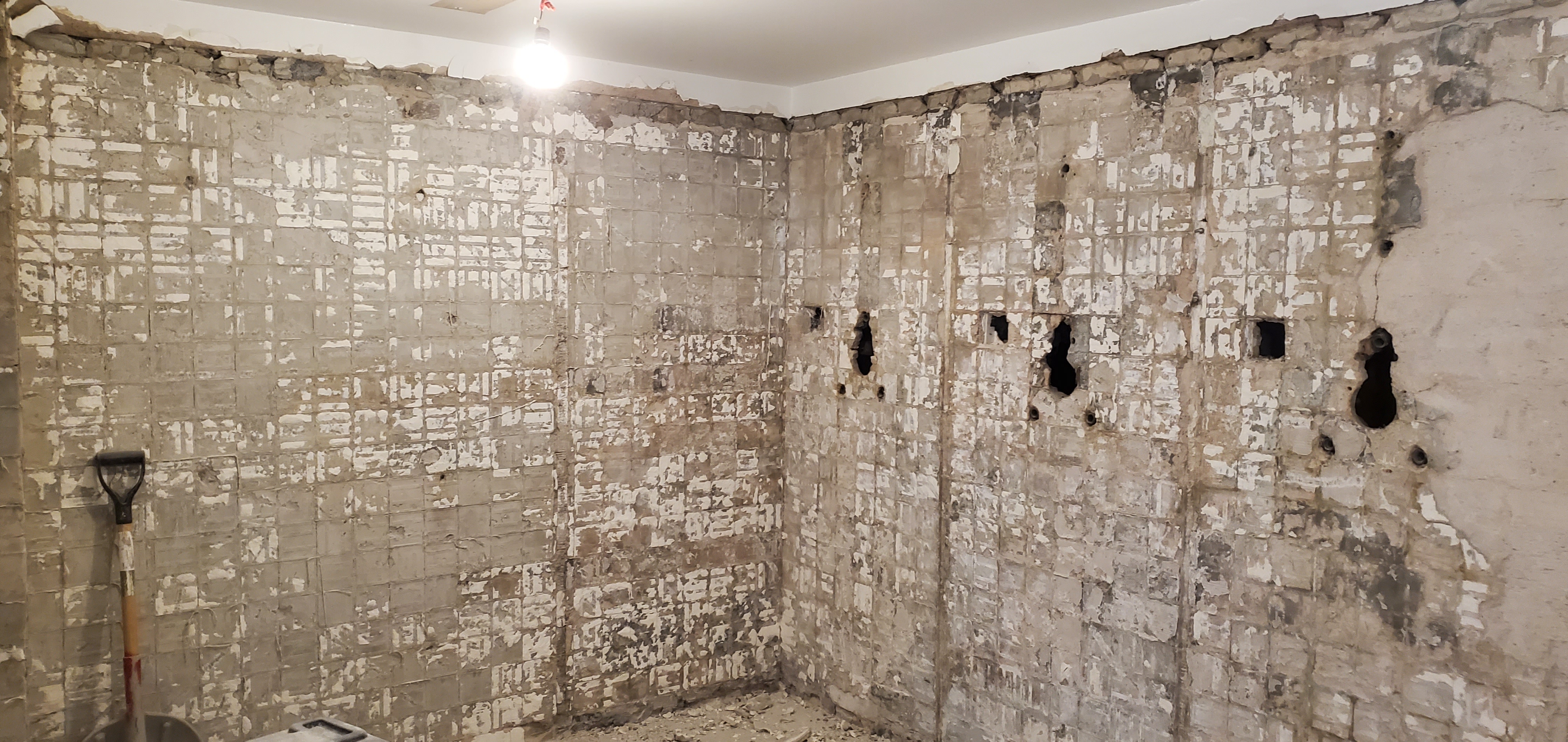 DHH Bathroom Renovations wall