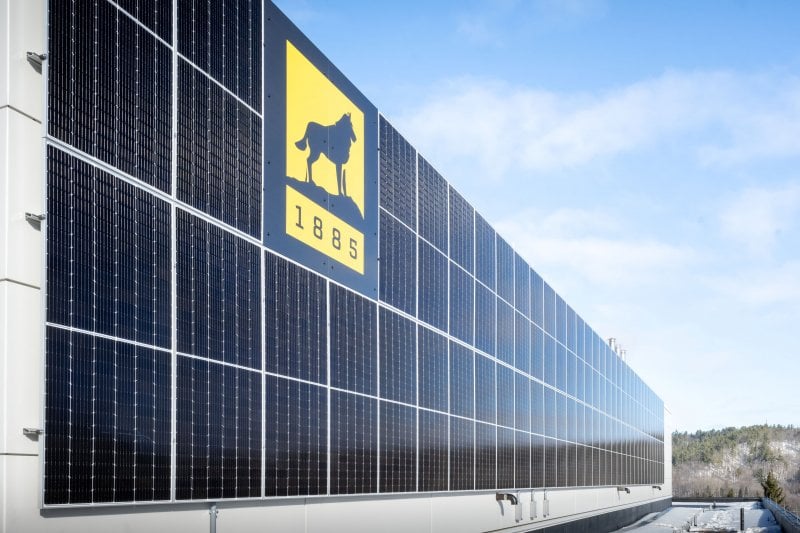 HSTEM Solar Panels