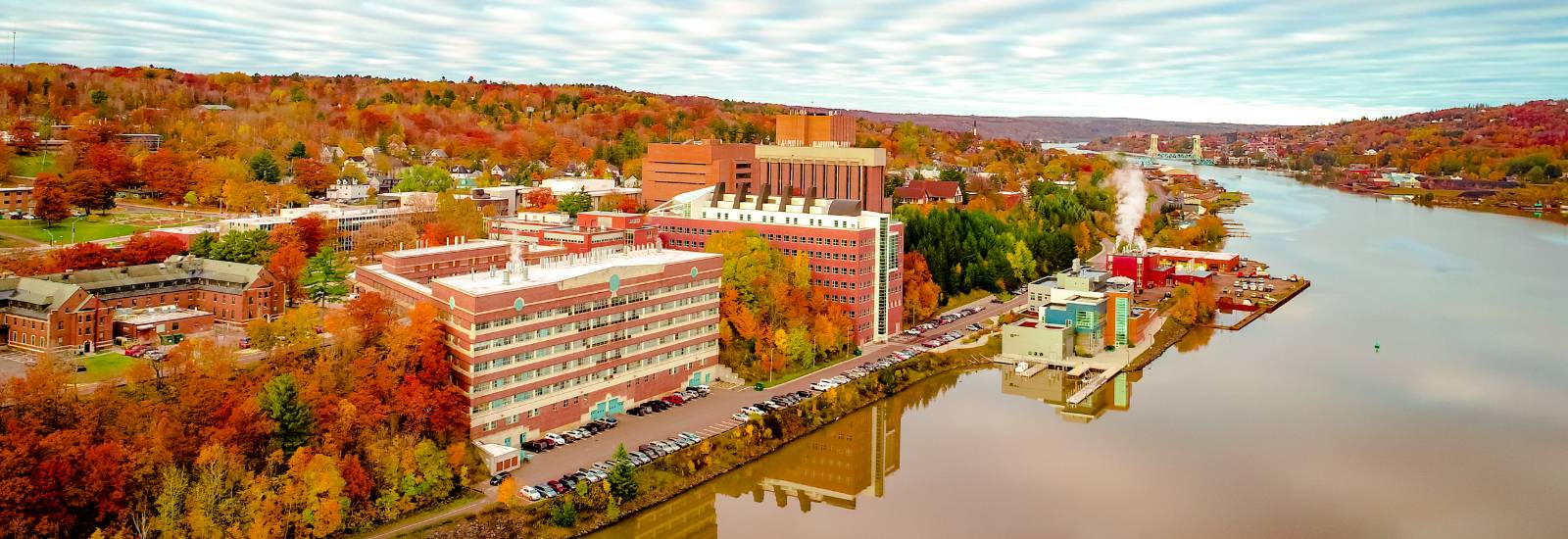 building on campus during autumn