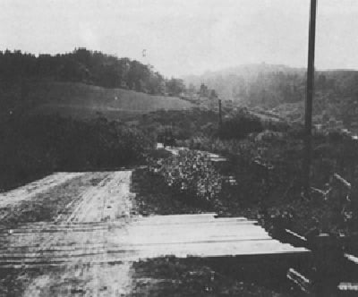 Road showing cut and movement to the right.