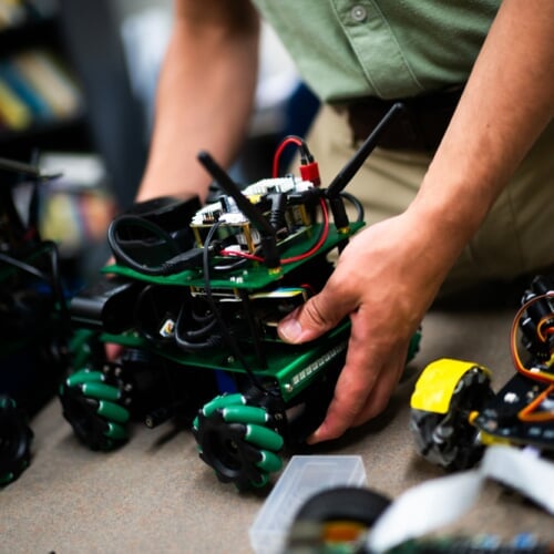 Cybersecurity robot