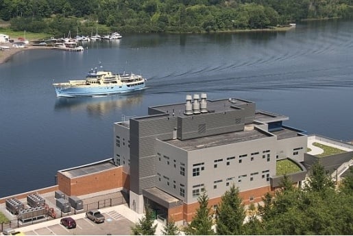 The Isle Royal Queen ship passing by the GRLC