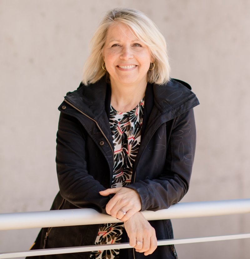 Dr. Lorelle Meadows