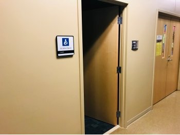 Door with lactation space icon.