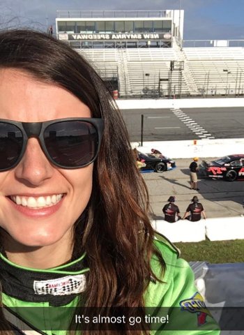 Reagan May Snapchat REagan May's snapchat image from Smyrna Speedway.
