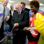 Frank Pavlis cutting the ribbon to open the Pavlis Honors College.