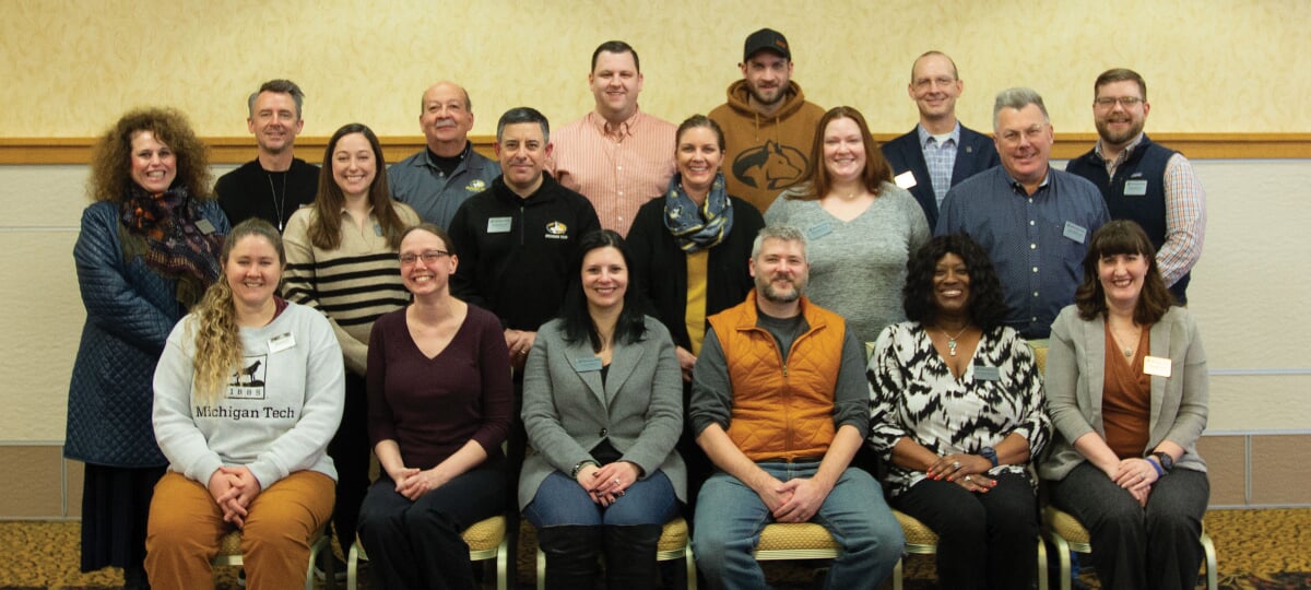 The 18 members of the Alumni Board of Directors.