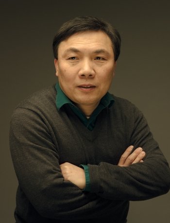 Yun Hang Hu