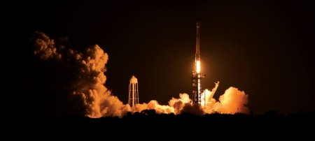 Oculus-ASR rides Falcon Heavy rocky into orbit June 25, 2019 at Cape Canaveral.