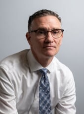 Aaron Luttman