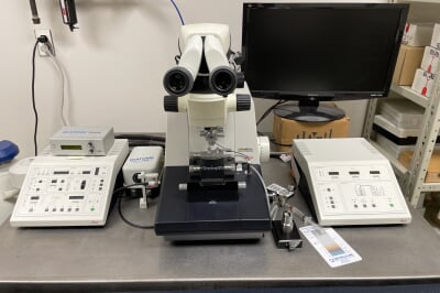 Leica Ultracut UCT ultramicrotome