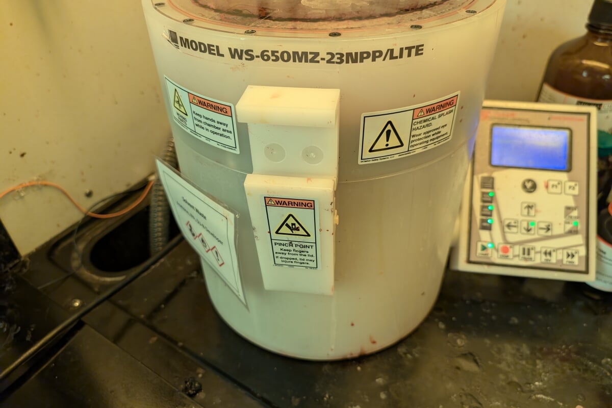 Laurell Spin Station