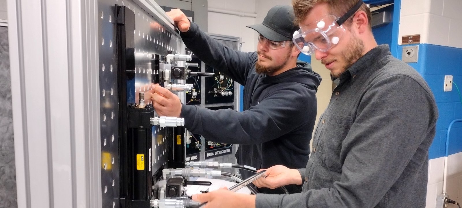 Fluid Power in Mechatronic Systems—Graduate Certificate Manufacturing