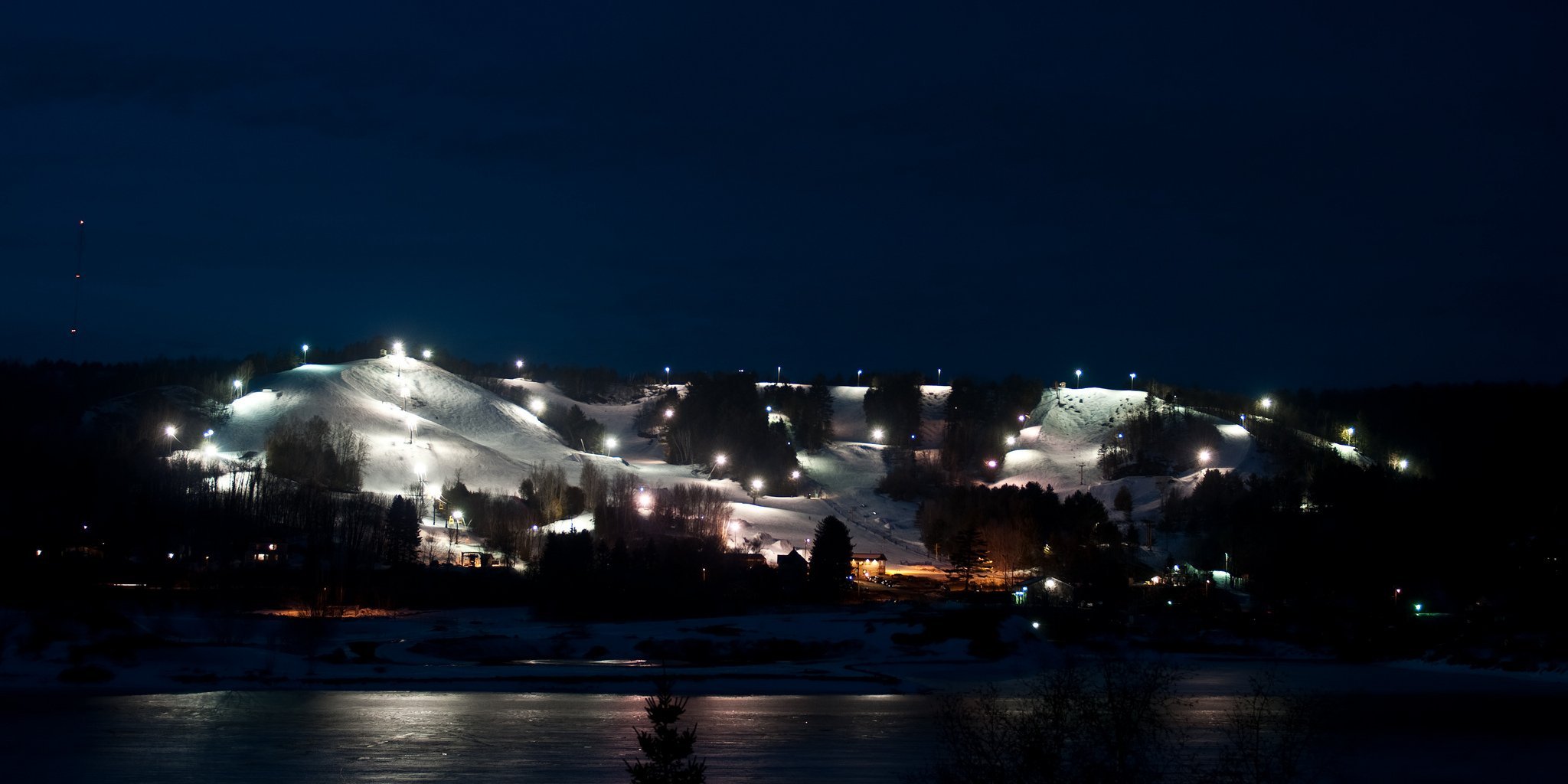 Mont Ripley at Night