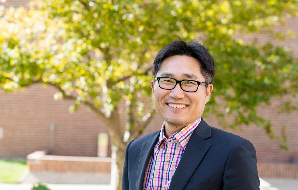 Chang Kyong Choi has been at Michigan Tech for a relatively short period of time. But his engaging style has brought him the University's highest teaching honor.