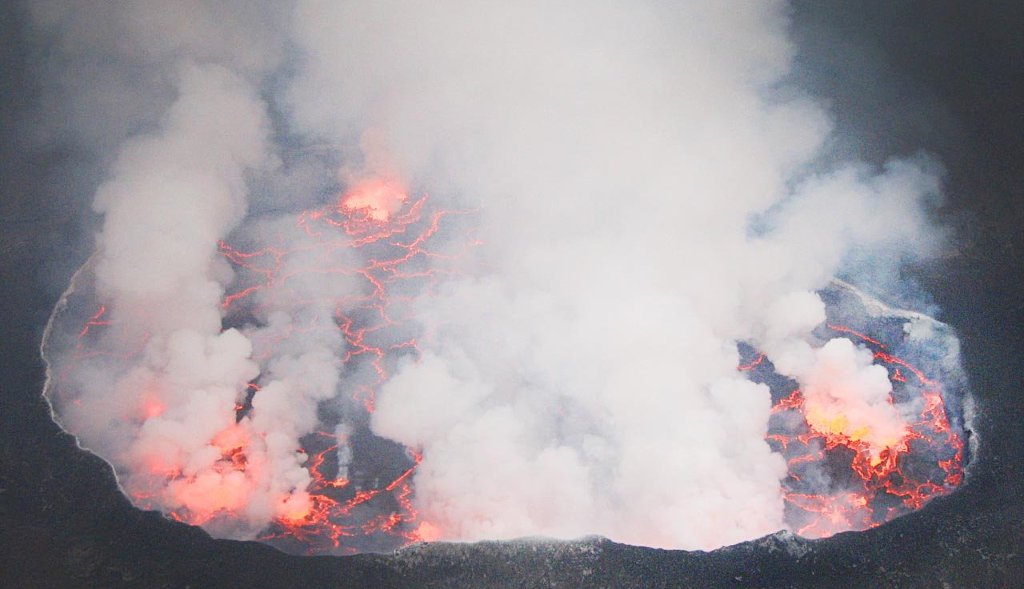Lava lake in the crater of Mount Nyiragongo in the Democratic Republic of the Congo. June 2007. Credit: Simon Carn/Michigan Technological University