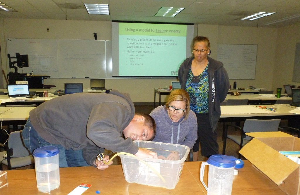 Teachers learn better ways to teach middle-school science.