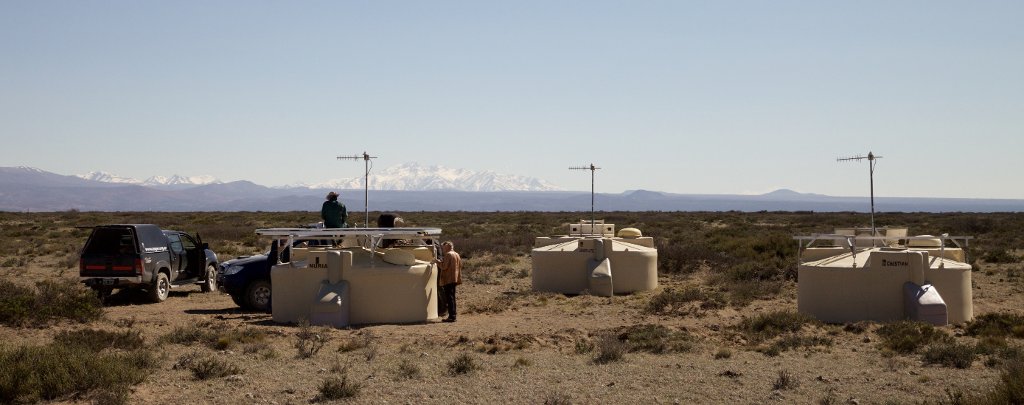 The Pierre Auger Observatory, in Argentina, is the largest cosmic ray detection facility on Earth. It recently searched for neutrinos associated with the binary neutron star merger. Image Credit: Pierre Auger Observatory