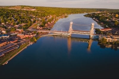 Rich History, Unique Design Make Lift Bridge a National Historic Civil Engineering Landmark