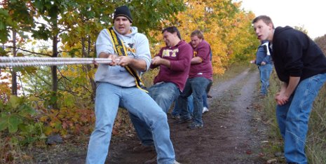 Homecoming Fun and Games at Prince's Point New homecoming activities this year included a tug of war and sand castles.