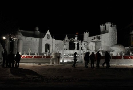 Phi Kappa Tau's winning statue, Winter Carnival 2010