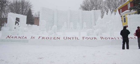 The 2011 Phi Kappa Tau's winning statue, based on the Chronicles of Narnia.