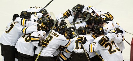 The Huskies are back in the Top 10 of hockey. 