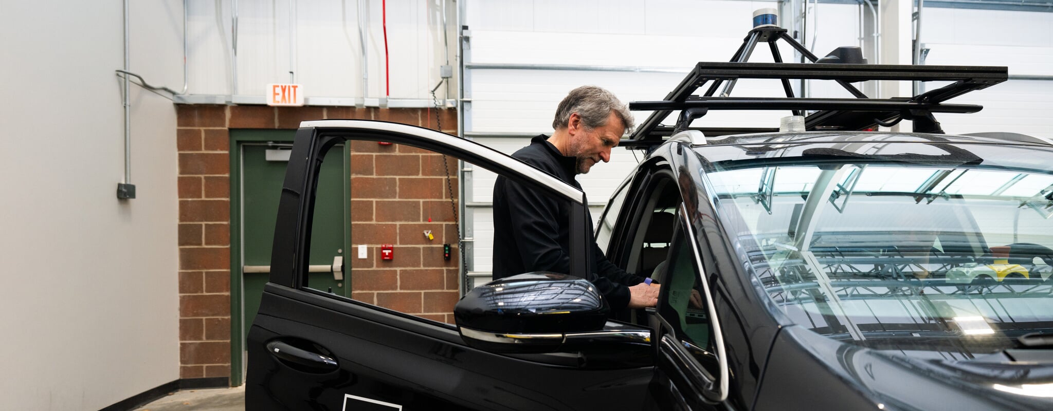 Testing connected and autonomous vehicles at the American Center for Mobility, Bill Buller and his team blend real-world driving with digital simulations to advance energy-efficient transportation.